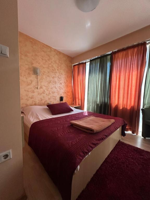 Hotel Brkic Sarajevo Airport - Free Parking Exterior photo